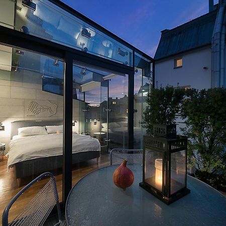 Main Square Studio With Terrace & Air Condition 克拉科夫 外观 照片